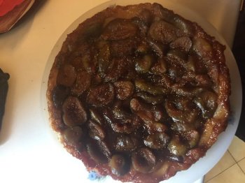 Tarte tatin aux figues violettes