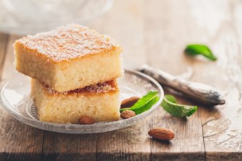 Gâteau de semoule libanais à la rose au Cookeo