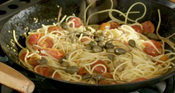 Spaghetti alla puttanesca par Laurent Mariotte