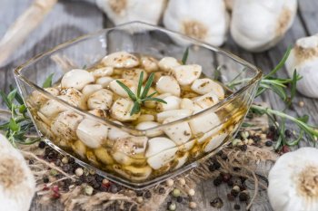 Ail nouveau de Provence en saumure