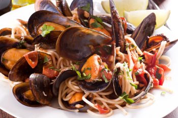 Moules aux poivrons au wok