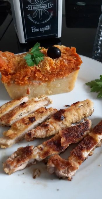 Duo de purée aux lardons et parmesan et son escalope de dinde panée