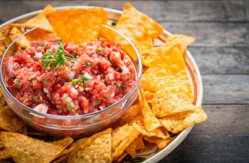 Salsa pour servir avec nachos