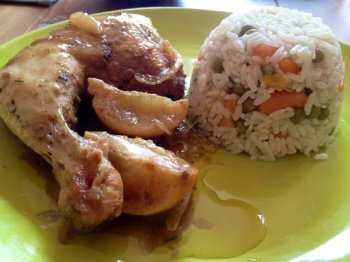 Tajine de poulet au gingembre et aux citrons confits