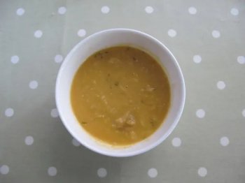 Soupe de lentilles de corail au chorizo