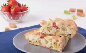 Gâteau à la Rhubarbe Suisse Facile