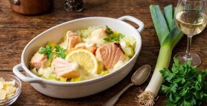 Blanquette de saumon aux poireaux, sauce crémeuse