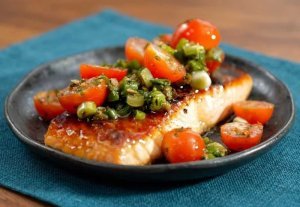 Saumon à la sauce vierge