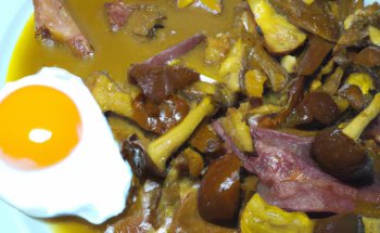 Le ragoût de girolles, œufs de ferme poché, jambon de cochon noir séché 20 mois