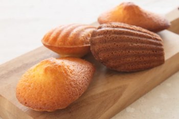 Madeleines à la pâte d'amandes