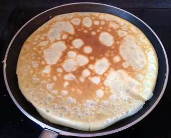 Pâte à crêpes au beurre qui chante