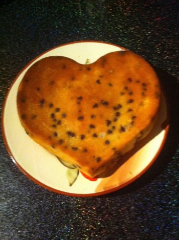 Gâteau au chocolat blanc et pépites de nougatine sans gluten