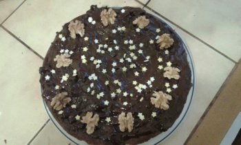 Gâteau au chocolat et aux noix