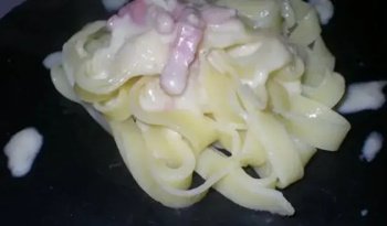 Tagliatelles à la sauce savoyarde