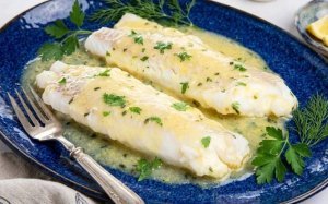 Sauce au Citron pour Poisson : Recette Crémeuse Facile et Rapide