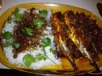 Maquereau aux crevettes et riz