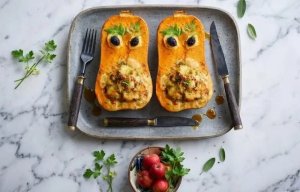 Courge butternut farcie, la tête monstrueuse d’Halloween