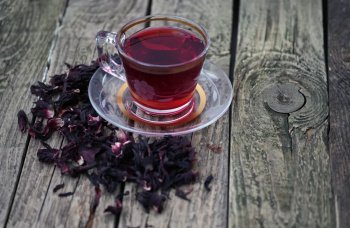 Sirop de bissap (fleurs dhibiscus)