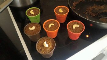 Halwa au safran, à la cardamome et aux noix de cajou