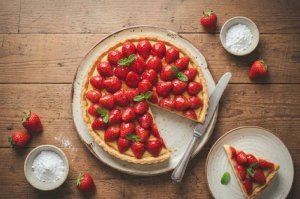 Tarte aux Fraises : Recette Facile avec Crème Pâtissière, Réussie à Coup Sûr