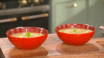 Soupe de cosses de petits pois par Laurent Mariotte