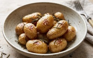 Pommes de terre grenaille au four