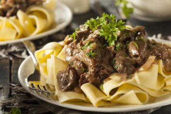 Boeuf Stroganoff