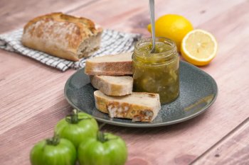 Confiture de tomates vertes au citron
