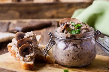 Terrine de champignons vegan