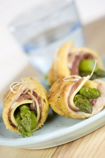 Involtini di petti di pollo ( blancs de poulet farcis) (Italie)