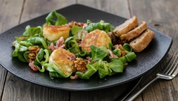 Salade de chèvre chaud facile