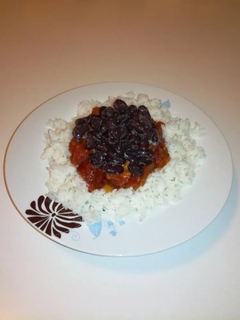 cari de saucisses avec sauce rougail tomate