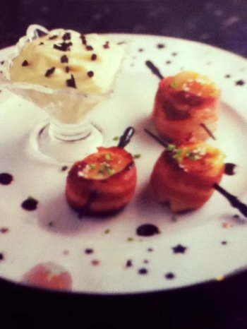 Noix de saint-jacques au whisky et sa mousse de céleri