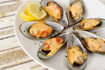 Moule à la mayonnaise d'échalote