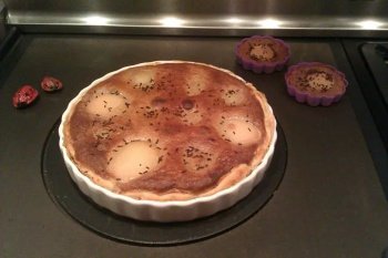 Tarte amandine poires-chocolat