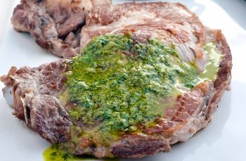 Côte de bœuf sauce vierge