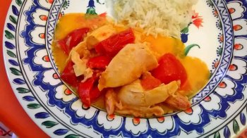 Poulet fumé sauce arachide