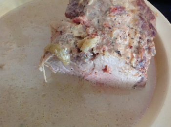 Rôti de porc et lardons au lait