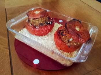 Tomates farcies au bœuf et curry