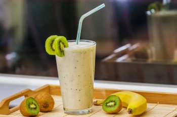 Smoothie au kiwi et à la banane