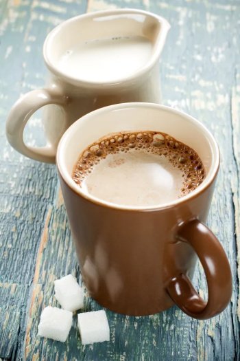 Chocolat chaud au chocolat en poudre