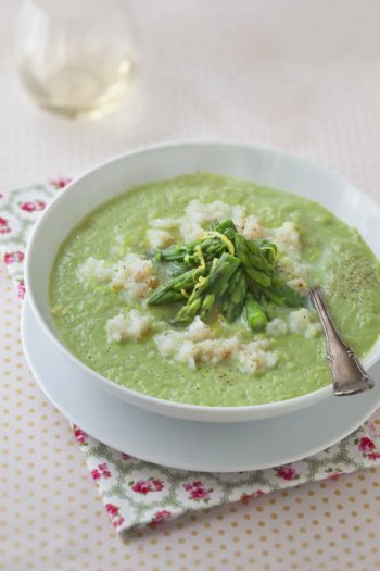 Potage de crabe aux asperges