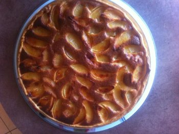 Tarte feuilletée aux pommes et frangipane