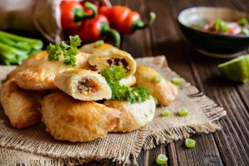 chaussons aux poivrons faciles