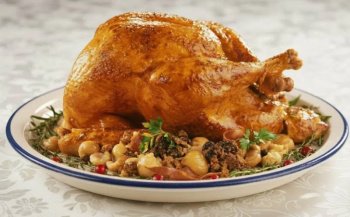 Dinde farcie aux morilles, poêlée de marrons