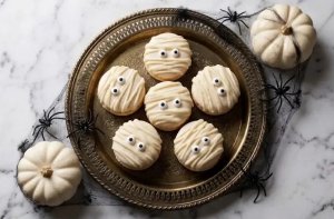Macarons Momies : Les Petites Créatures Sucrées d’Halloween