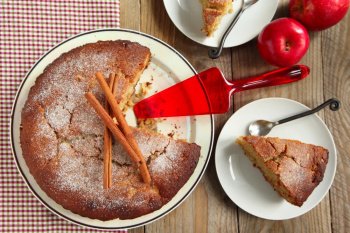 Gâteau sans oeufs aux pommes