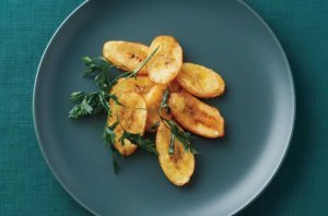 Chips de banane rapides et légères