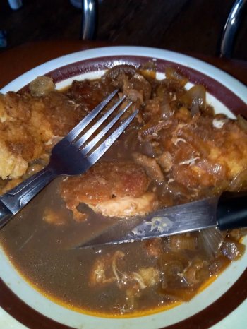 Tonkatsu (porc frit japonais) sauce soja