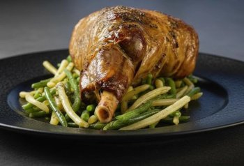 Gigot d'agneau aux haricots verts